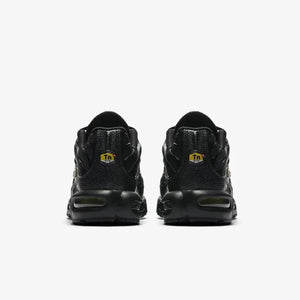 Nike Air Max Plus Black Metallic Gold